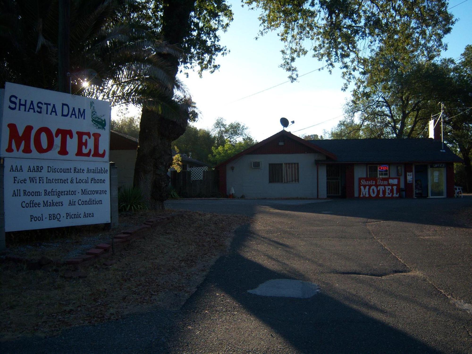 Shasta Dam Motel Shasta Lake Bagian luar foto
