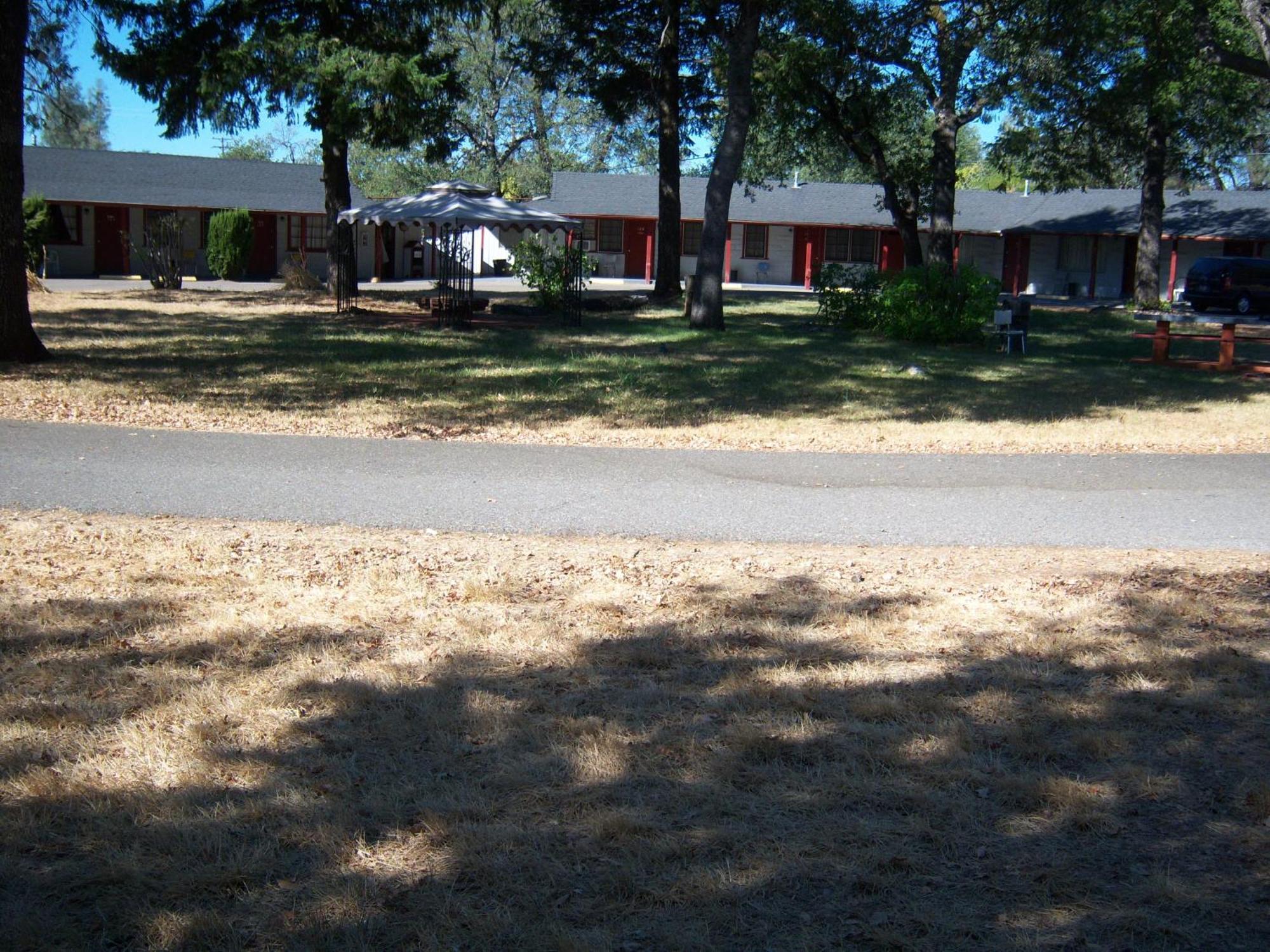 Shasta Dam Motel Shasta Lake Bagian luar foto