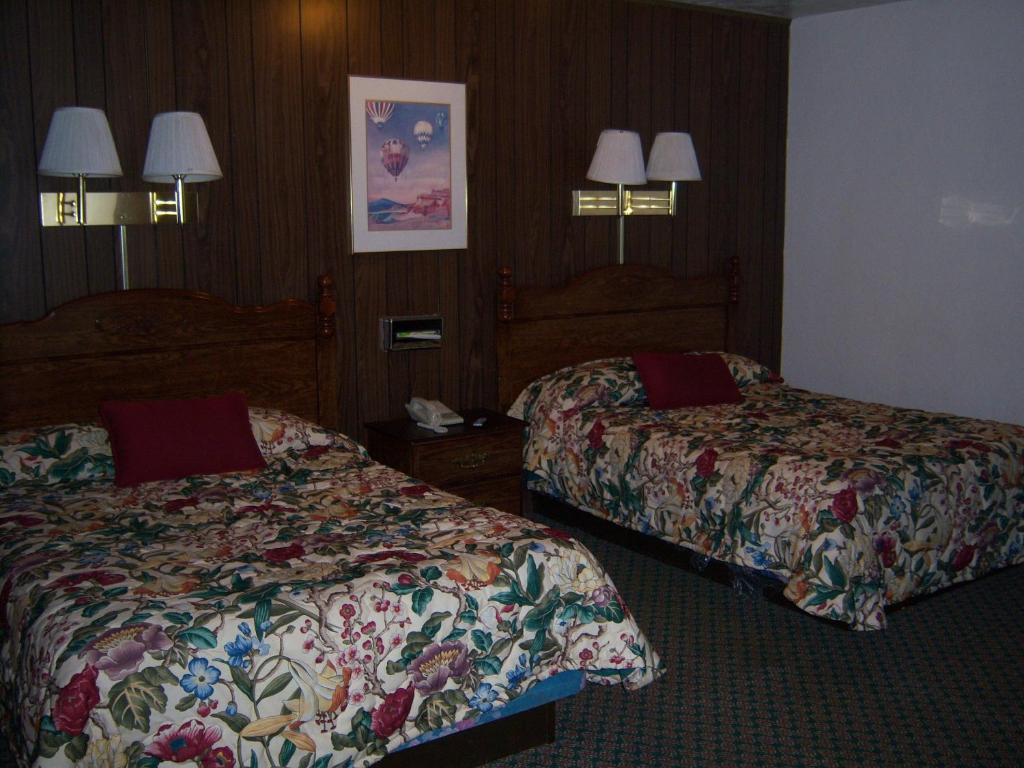 Shasta Dam Motel Shasta Lake Bagian luar foto
