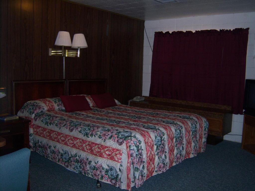 Shasta Dam Motel Shasta Lake Bagian luar foto